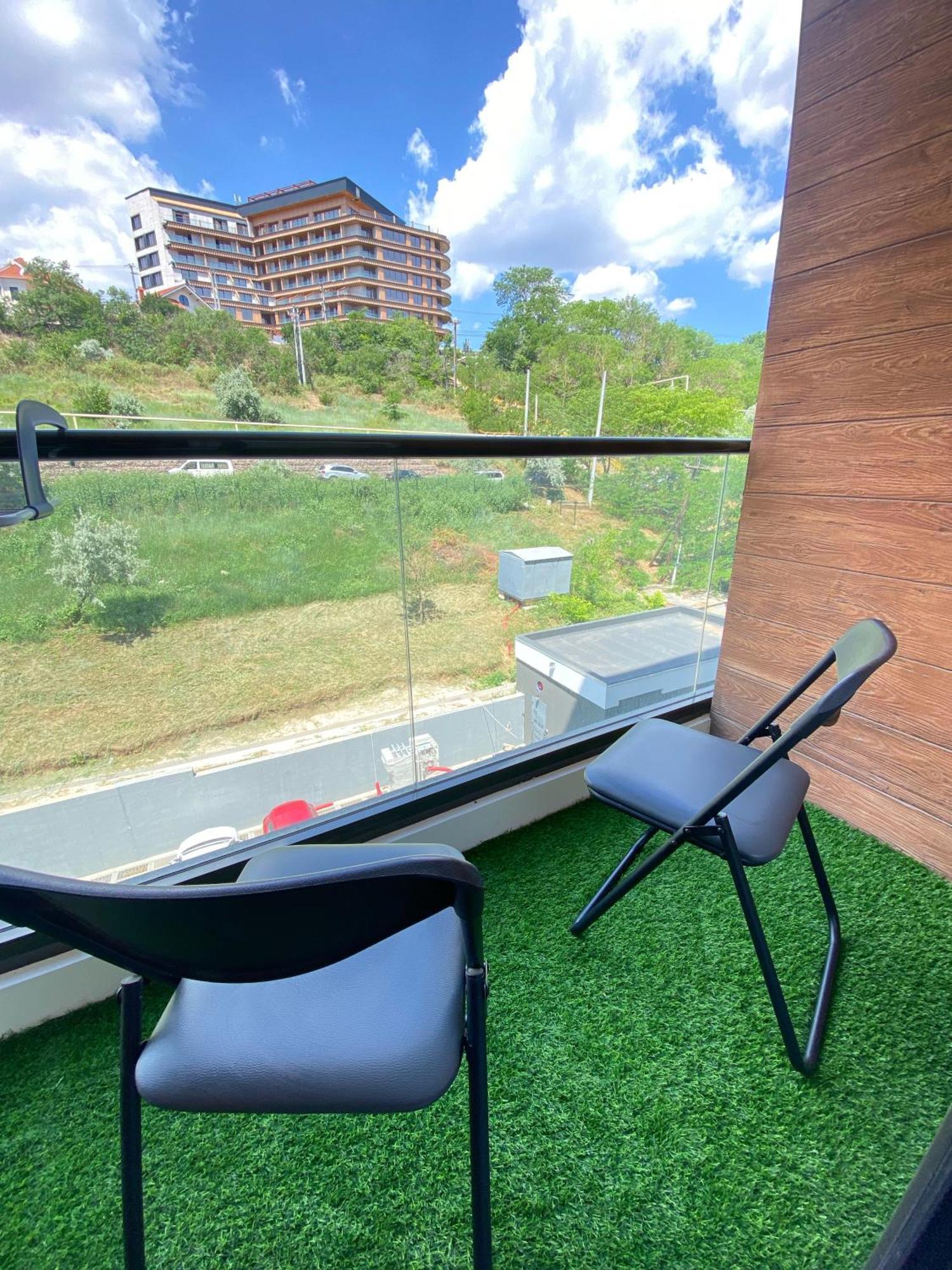 Vem Apartment Калипсо Odessa Buitenkant foto