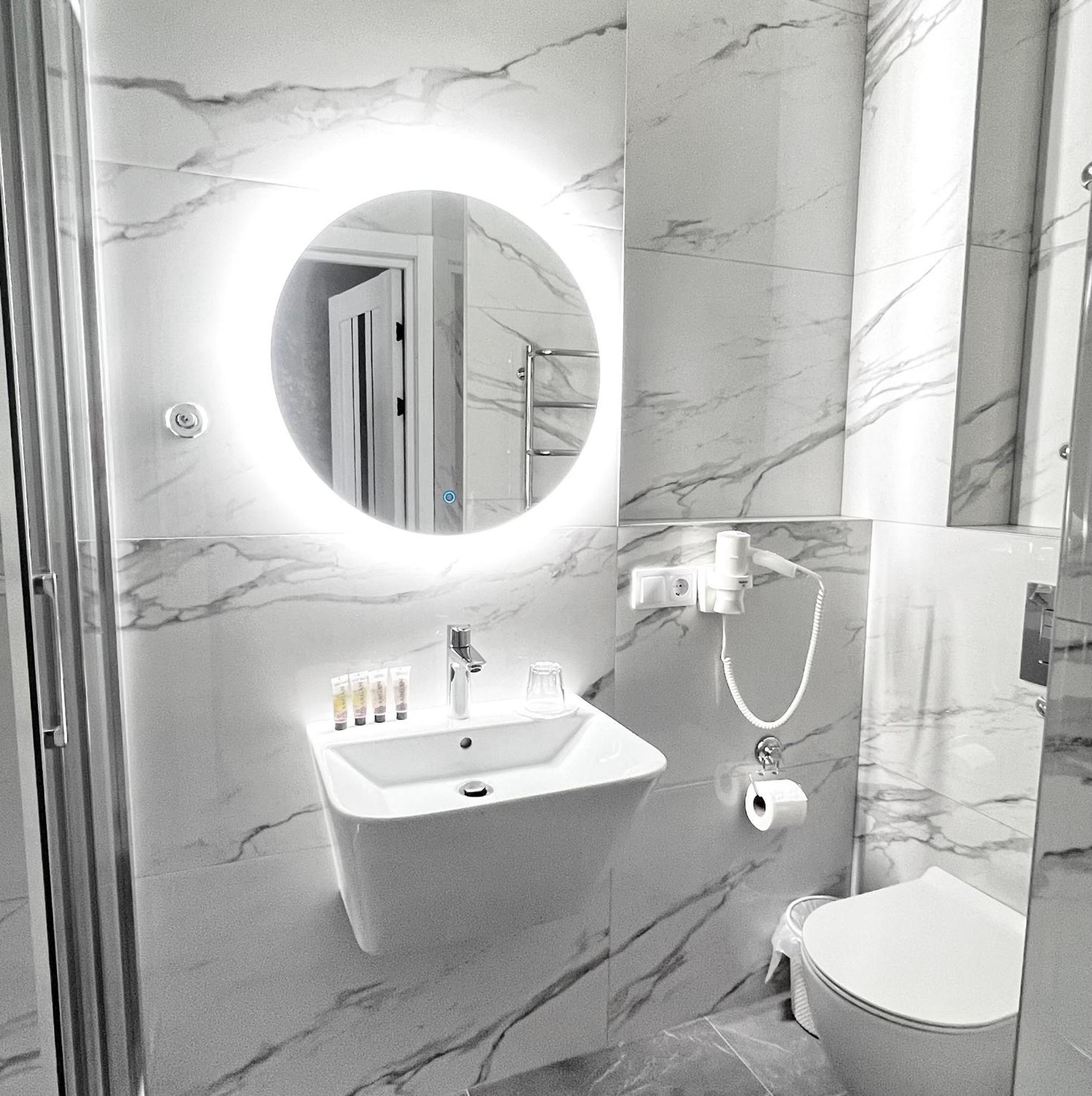Vem Apartment Калипсо Odessa Buitenkant foto