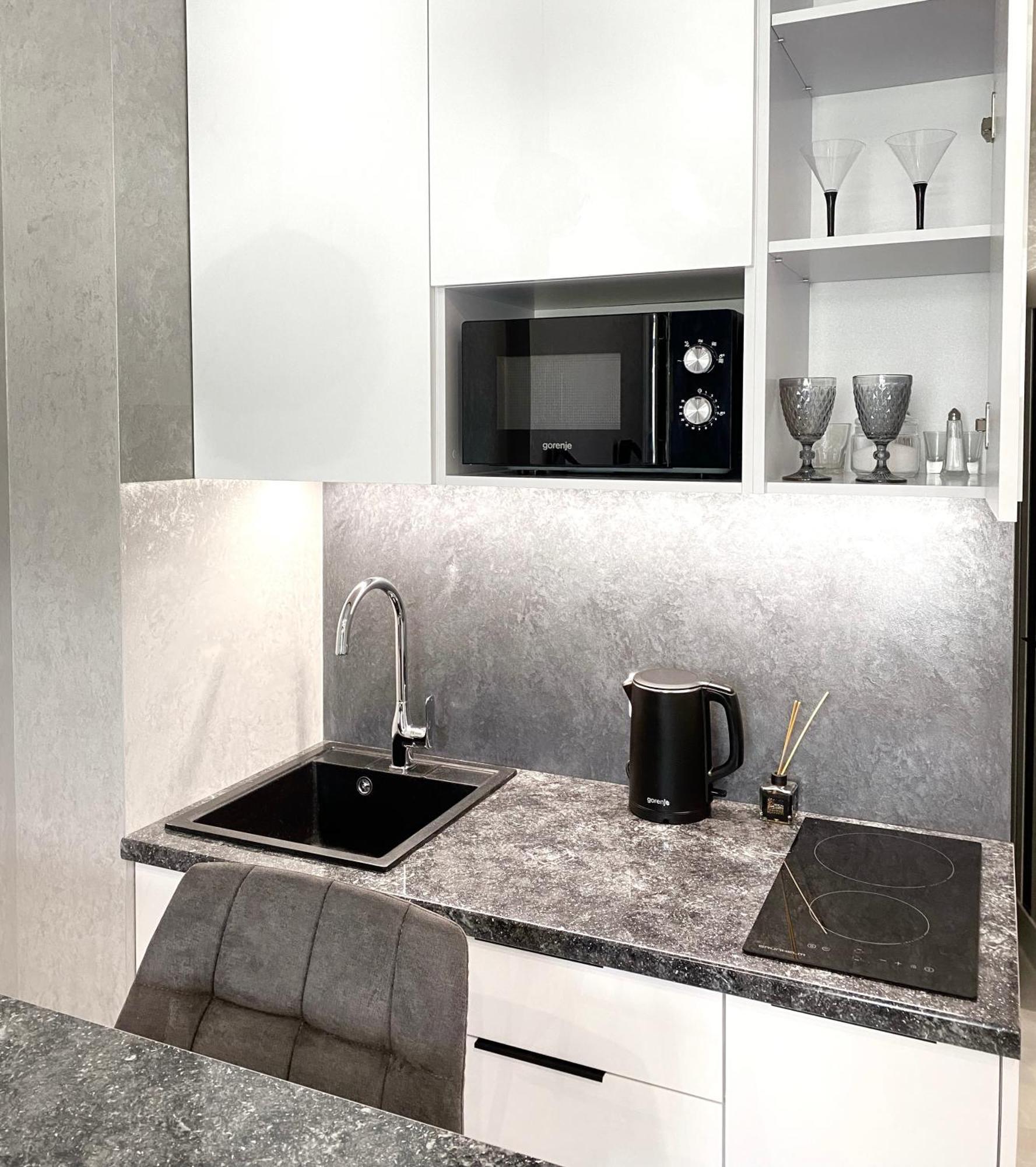 Vem Apartment Калипсо Odessa Buitenkant foto