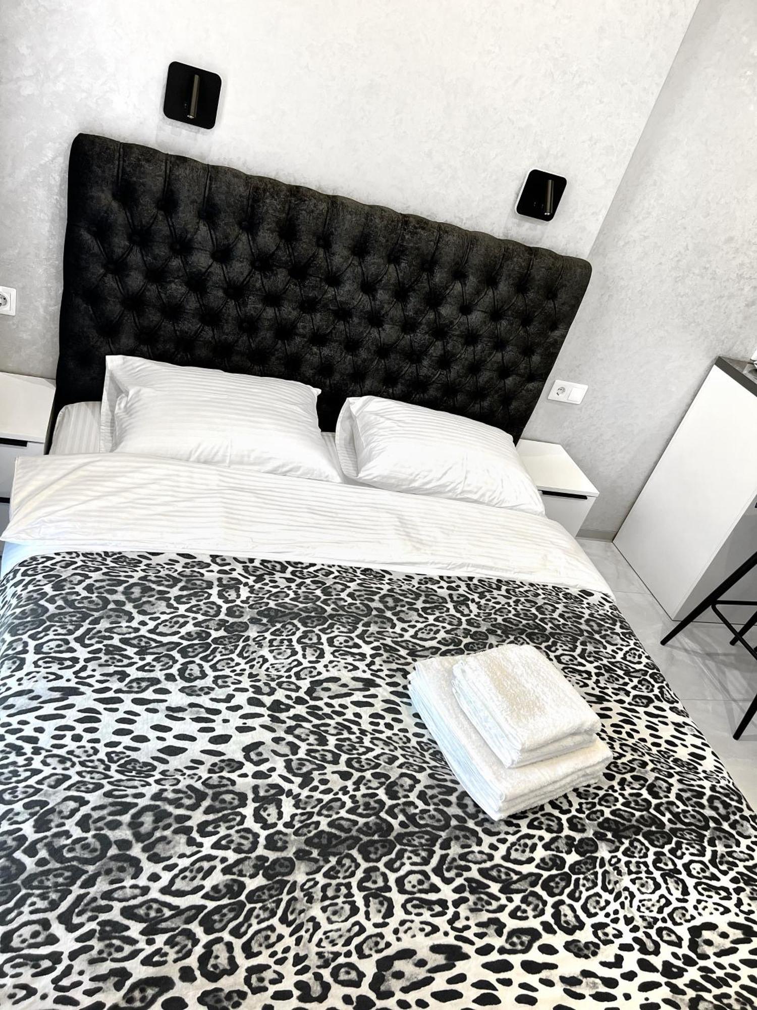 Vem Apartment Калипсо Odessa Buitenkant foto